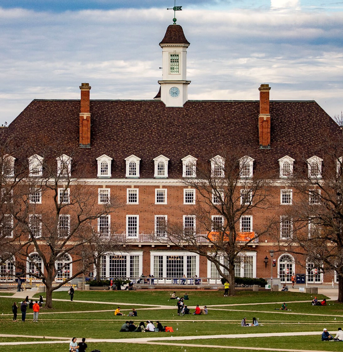 伊利诺伊大学厄巴纳-香槟分校