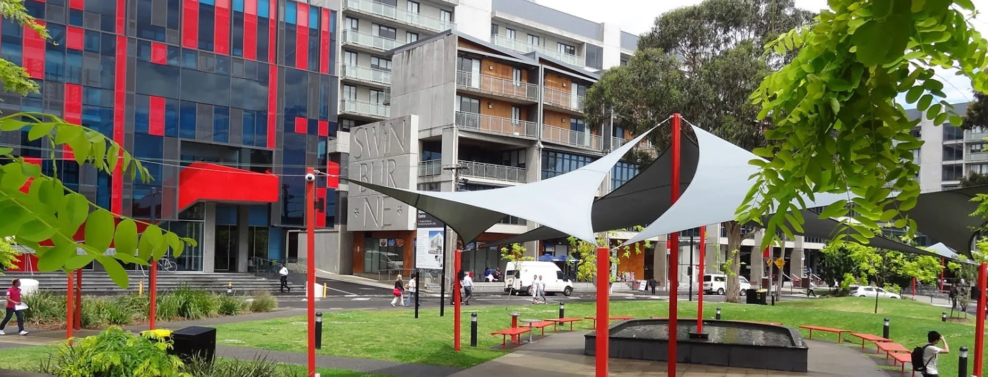 斯威本科技大学