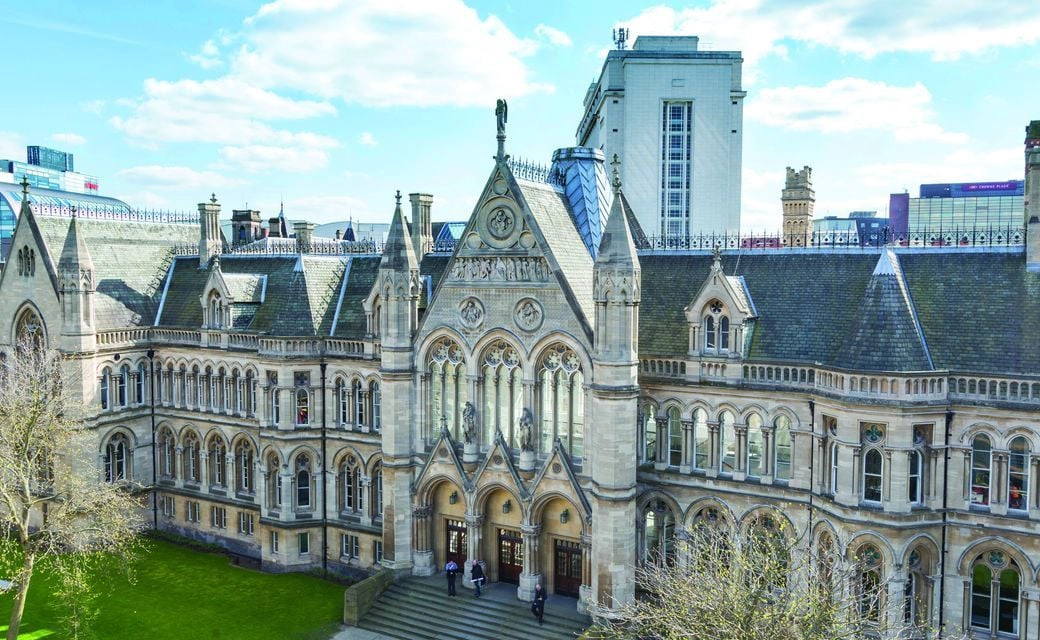 诺丁汉特伦特大学