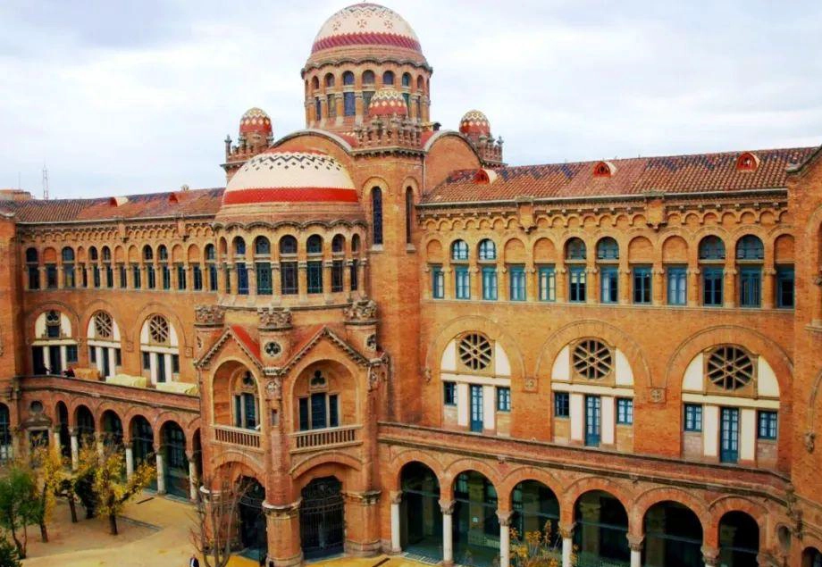 巴塞罗那自治大学