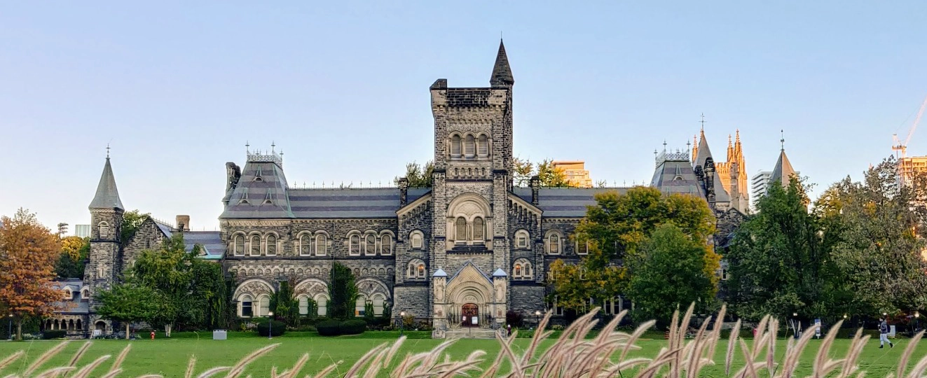 多伦多大学