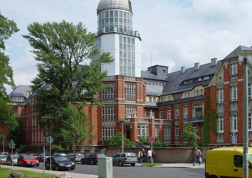 德累斯顿工业大学