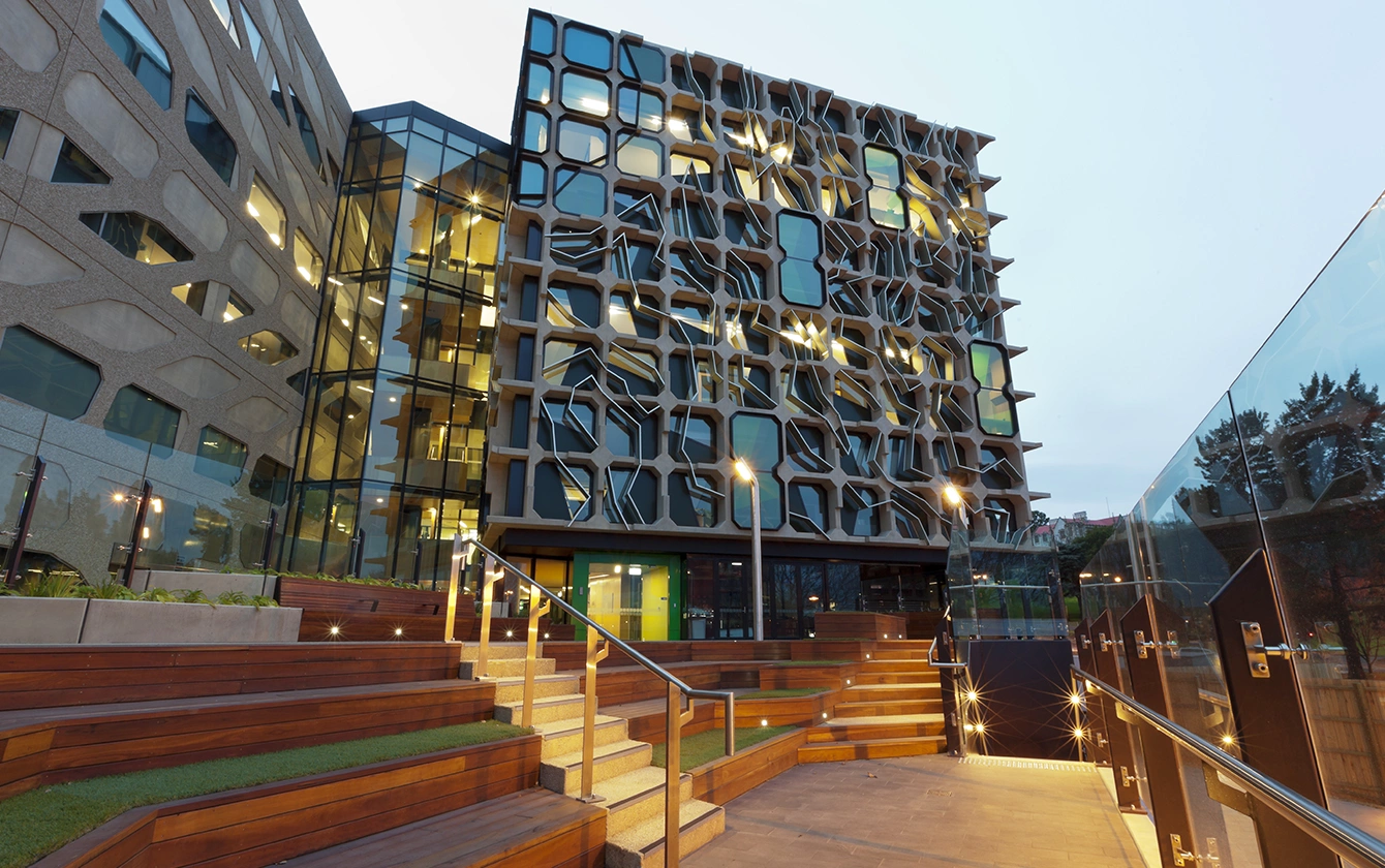 塔斯马尼亚大学