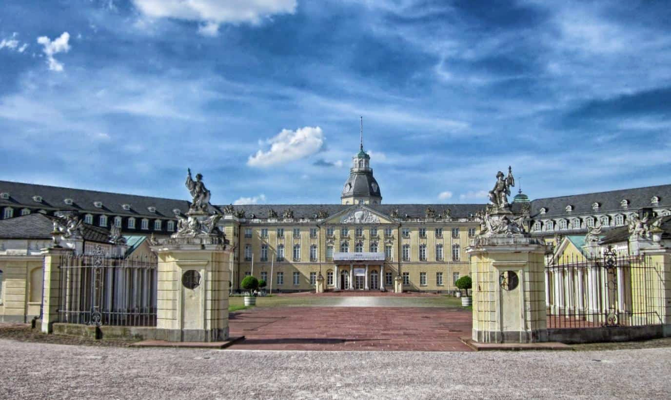 卡尔斯鲁厄理工学院